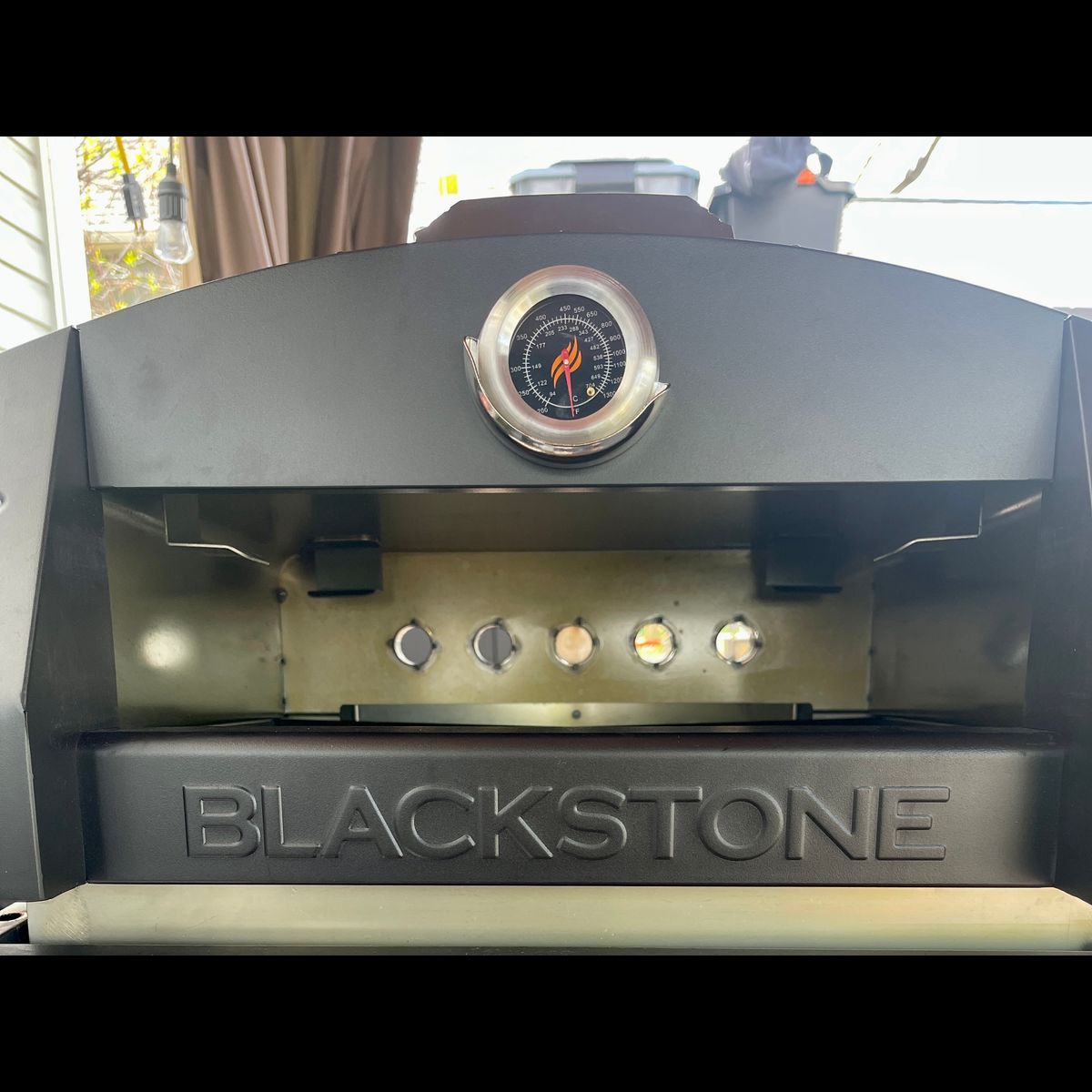 The inside of Blackstone pizza oven insert.